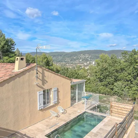 Charmante Maison Climatisee Avec Piscine Holiday home *