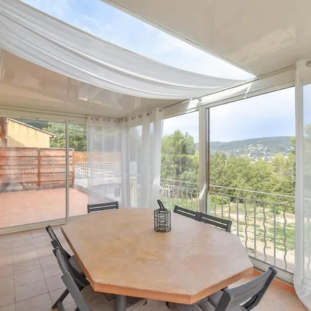 Charmante Maison Climatisee Avec Piscine