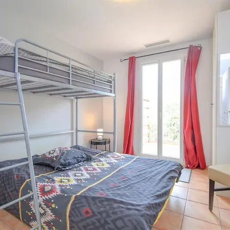 Charmante Maison Climatisee Avec Piscine Holiday home